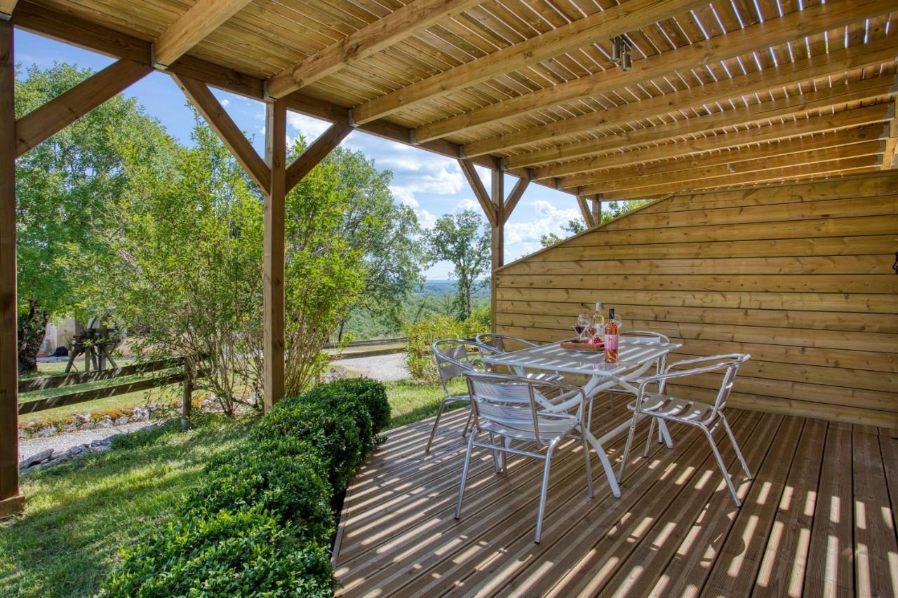 Village De Gites La Truffiere Orliaguet Экстерьер фото