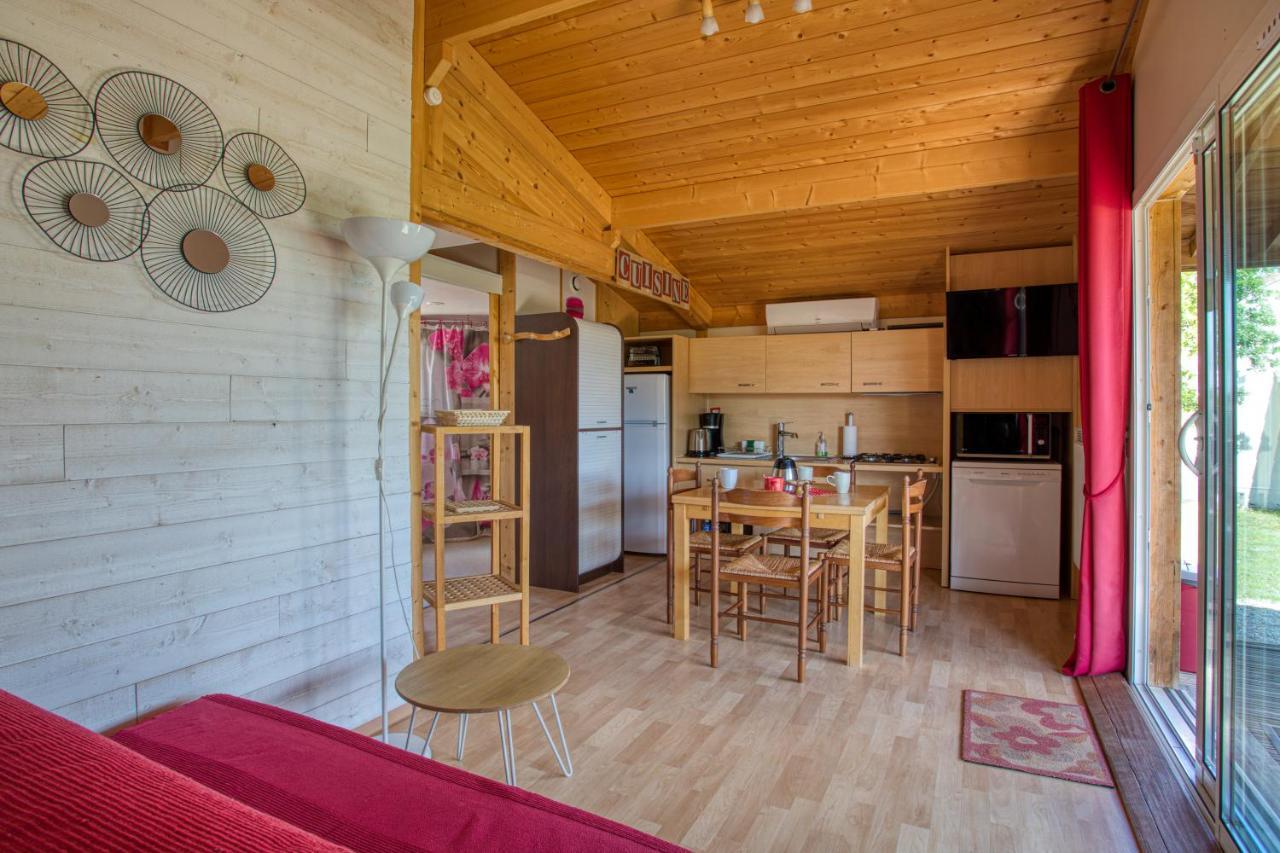 Village De Gites La Truffiere Orliaguet Экстерьер фото