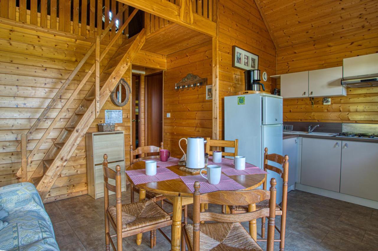 Village De Gites La Truffiere Orliaguet Экстерьер фото